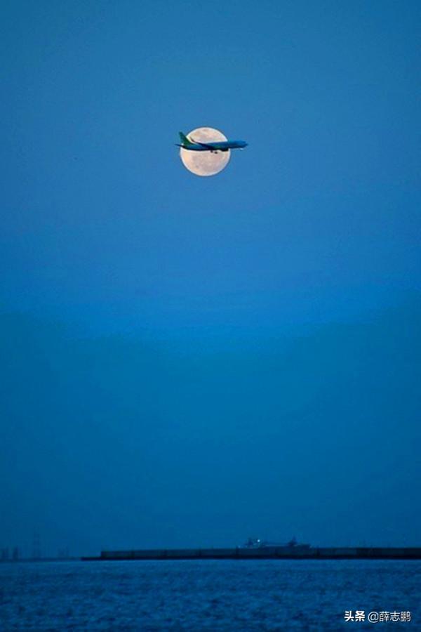 虞美人·同邀明月度中秋（中華通韻）薛志鵬