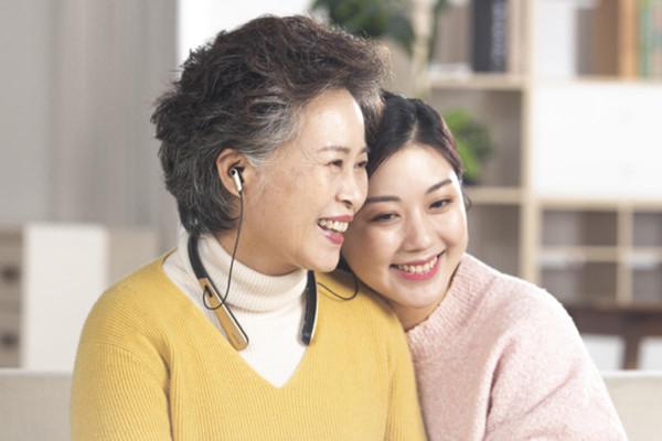 助力聽障人士提升聽音質量，EDIFIER漫步者輔聽1號藍芽耳機