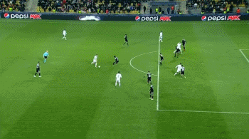 歐冠-阿拉巴破僵 克羅斯本澤馬建功 皇馬3-0復仇謝里夫 攜手國米出線