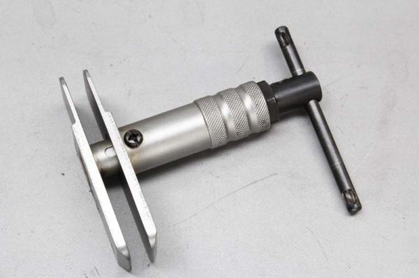 自己動手,快速換剎車皮的小技巧 自己動手,快速換剎車皮的小技巧