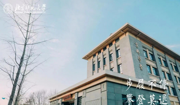 5朵“姐妹花”：全部考入北京頂尖985，如今同時成“最酷女兵”！