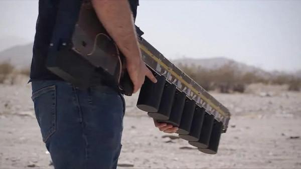 我國電磁炮已經投入使用，電磁槍還會遠嗎