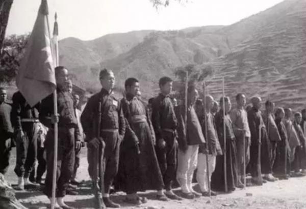 大渡河勇士,闖中南海被攔,大喊:見毛主席還要聯絡?我是李德才 大渡河勇士,闖中南海被攔,大喊:見毛主席還要聯絡?我是李德才