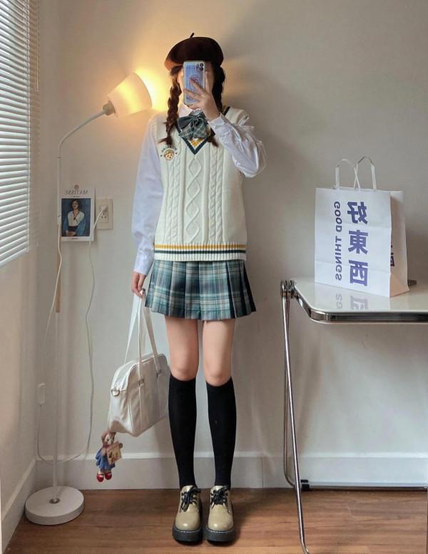 每日穿搭(五十) 每日穿搭(五十)