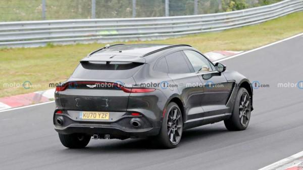 “只是”V8?阿斯頓·馬丁DBX高效能版本諜照 “只是”V8?阿斯頓·馬丁DBX高效能版本諜照