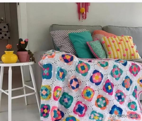 推薦一些彩色手工毯子的作品，希望這些五顏六色給你帶來好心情