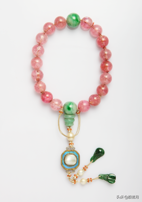 故宮裡的娘娘都戴什麼珠寶？來開開眼界