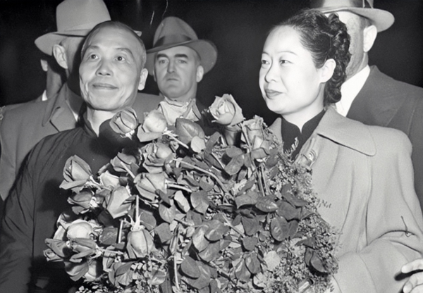 1969年，李宗仁去世後留下30歲妻子胡友松，繼子宣告：她是李家人