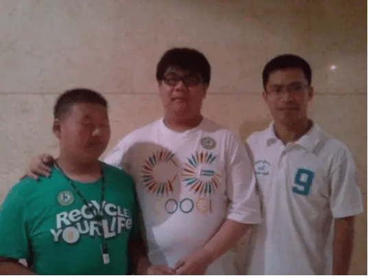 憑《星光大道》爆紅，39歲銷聲匿跡，盲人楊光究竟哪一步走錯了？