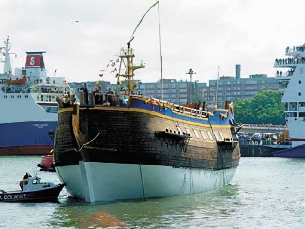 核動力航母都出來半個多世紀了，為什麼還沒有出現核動力的貨船？