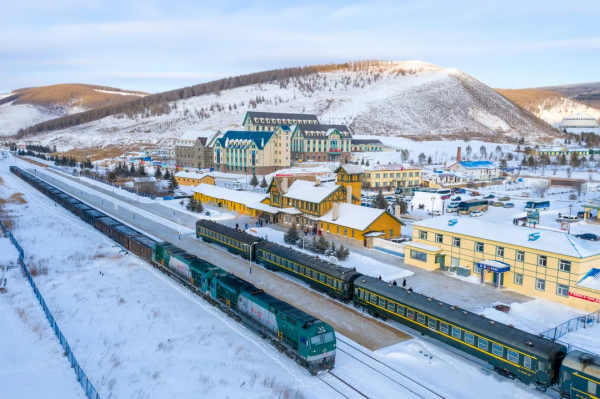 出站就是大海,下車就是滑雪場,中國十大最美火車站巡禮 出站就是大海,下車就是滑雪場,中國十大最美火車站巡禮