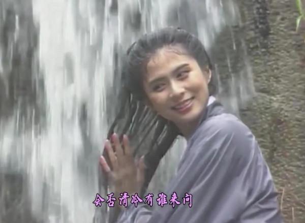 90年代神仙打架,8位新加坡古裝美人,個個花容月貌,秒殺網紅臉 90年代神仙打架,8位新加坡古裝美人,個個花容月貌,秒殺網紅臉