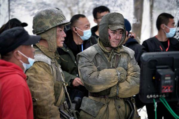 春節檔電影生變，張藝謀新片或隨之撤檔，是給《水門橋》讓路？