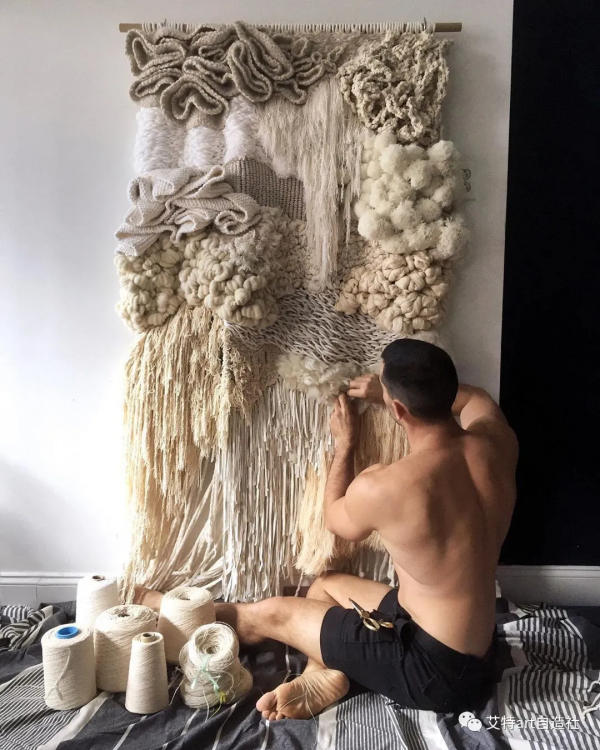 喜歡織毛線的男藝術家埃裡克·斯佩爾 喜歡織毛線的男藝術家埃裡克·斯佩爾