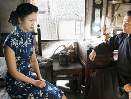 賈平凹《暫坐》：你以為是鏗鏘姐妹團，其實只是“塑膠姐妹花”