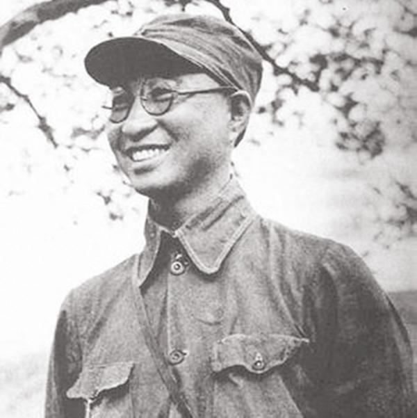 抗戰時期，我軍有多少人佩戴國軍少將以上軍銜？誰的級別最高？