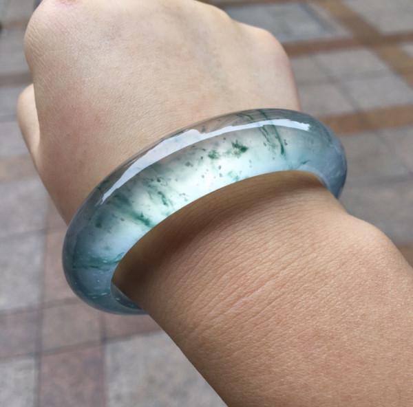 價值8萬的莫西沙原石,切開後,竟走上了人生巔峰 價值8萬的莫西沙原石,切開後,竟走上了人生巔峰