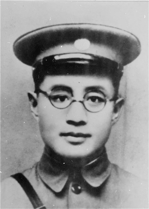 劉伯承、賀龍、陳毅、聶榮臻、陳賡，老蔣最畏懼誰？