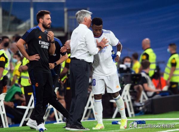 同為二進宮的安切洛蒂與齊達內在皇馬的結局會有什麼不同嗎? 同為二進宮的安切洛蒂與齊達內在皇馬的結局會有什麼不同嗎?