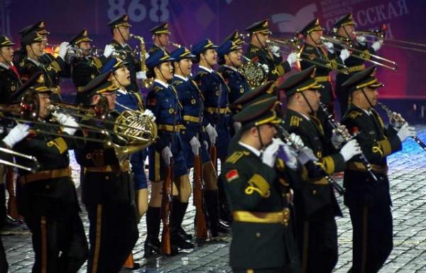 身高平均173cm的女兵部隊,巾幗不讓鬚眉!網友紛紛點贊 身高平均173cm的女兵部隊,巾幗不讓鬚眉!網友紛紛點贊