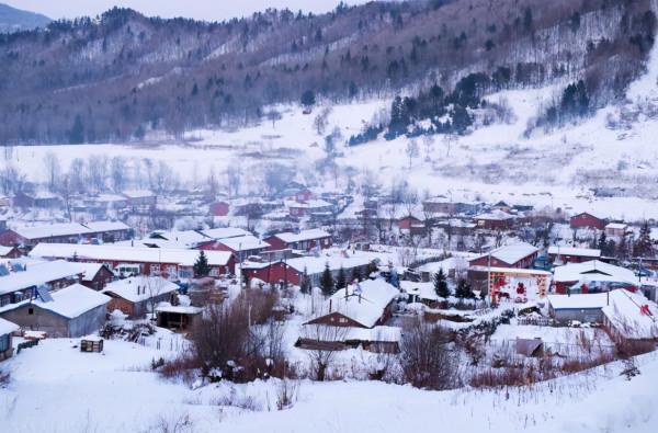 北京到吉林的鐵路線：一路穿過林海直達長白山，沿途經過你家了嗎