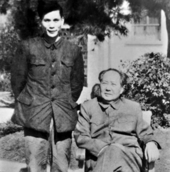 他保護毛主席15年，毛主席逝世後，又保護葉劍英10年，至今仍在世