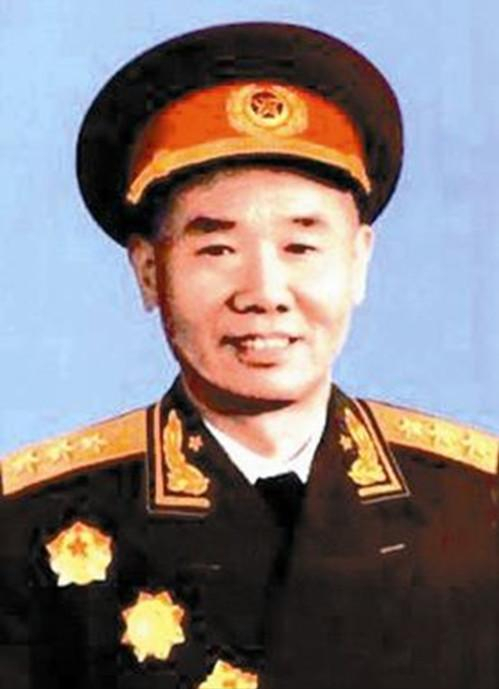 我軍歷史上被撤銷的兵種有幾個，為什麼被撤銷，最後一任主官是誰