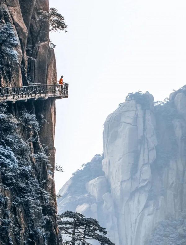 成年人玩得這麼野，小心把命都玩丟了