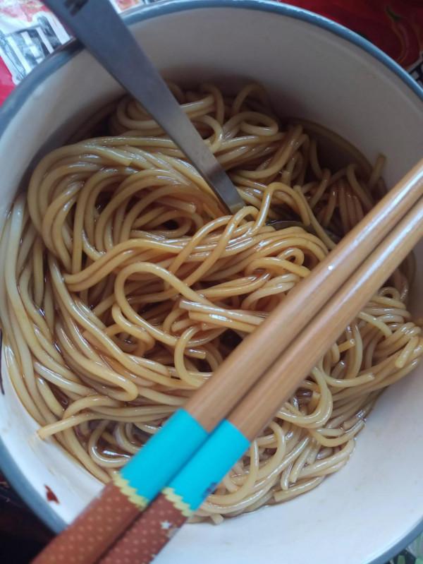 跟美食博主學做的蔥油拌麵真的絕