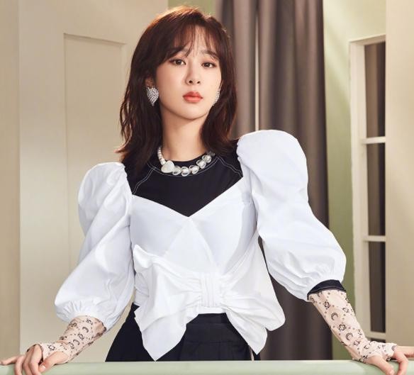 《女心理師》熱播,倪萍盡顯老態,楊紫形象顛覆,章若楠驚豔全場 《女心理師》熱播,倪萍盡顯老態,楊紫形象顛覆,章若楠驚豔全場