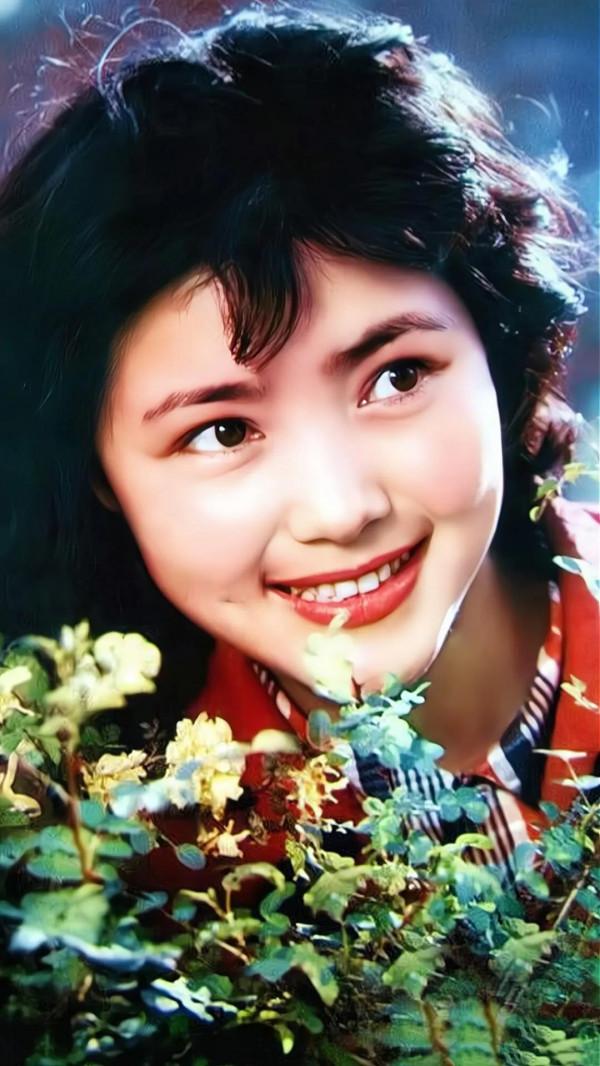 80年代女神 姜黎黎