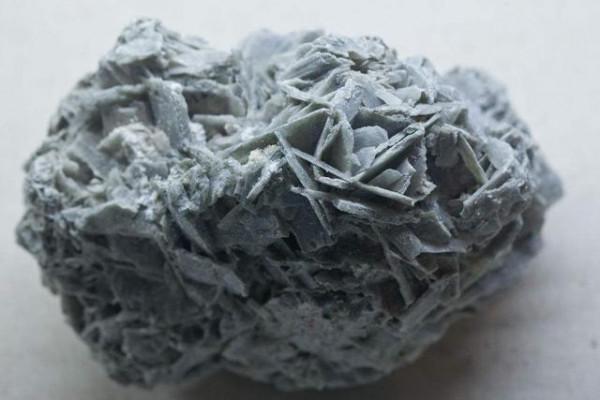 玻璃瓶，能在自然中存在多久？什麼情況下玻璃的穩定會被打破