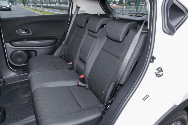 繽智：小型SUV，指導價12.78至17.68萬，產品力良好