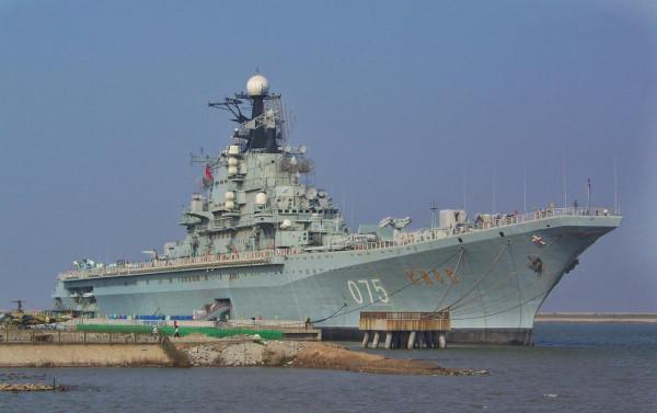 如果蘇聯沒有解體，那麼到21世紀初會裝備10艘大型航母？