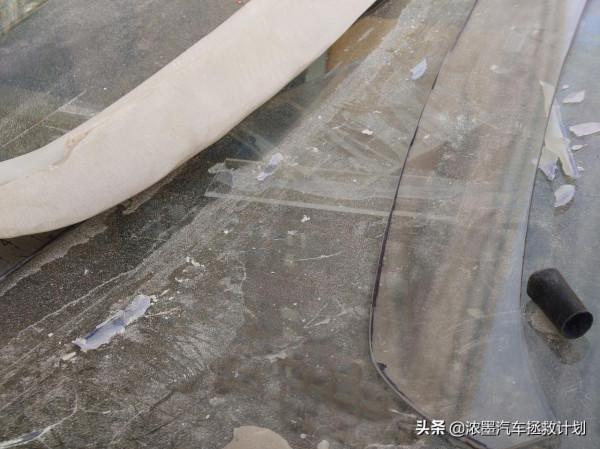 致臻經典｜修復一臺頂級的法拉利512TR，前鏟手工製作的小節呈現