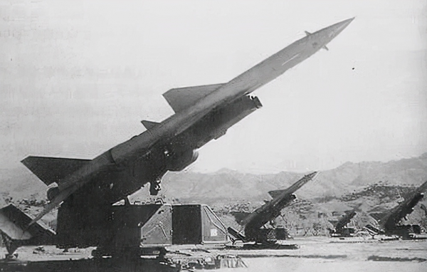 導彈營打靶,反覆選火車皮,鐵路部門不理解,裝車瞬間看後理解了 導彈營打靶,反覆選火車皮,鐵路部門不理解,裝車瞬間看後理解了