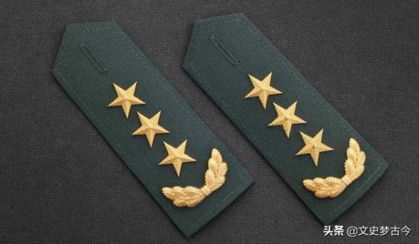 1985年,第55軍撤編後,軍長邢世忠受到重用,出任蘭州軍區參謀長 1985年,第55軍撤編後,軍長邢世忠受到重用,出任蘭州軍區參謀長
