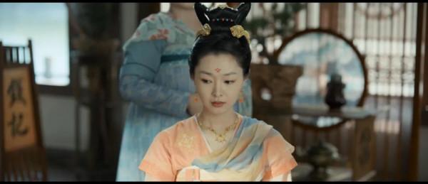 瘋狂懟臉拍,打戲拍得像吃雞,《風起洛陽》拍成這樣,導演要負責 瘋狂懟臉拍,打戲拍得像吃雞,《風起洛陽》拍成這樣,導演要負責