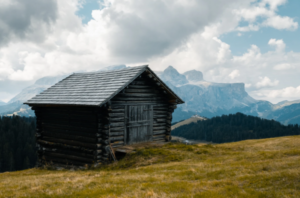人鄰 : 山居人家 |《詩刊》頭條詩人