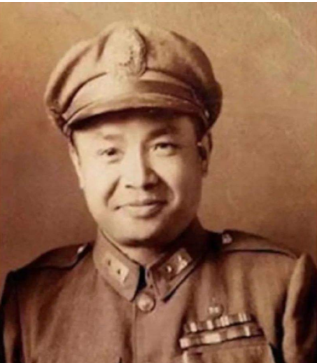 黃維被包圍後，手下請求打頭陣，沒想到是埋藏多年的&OpenCurlyDoubleQuote;定時炸彈&rdquo;