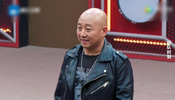 《閃光的樂隊》賽程過半，三位歌手被哄搶，三位歌手像&OpenCurlyDoubleQuote;邊緣人&rdquo;