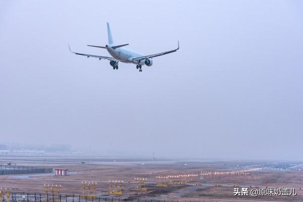 網際網路一年,人間三年的真實寫照 網際網路一年,人間三年的真實寫照