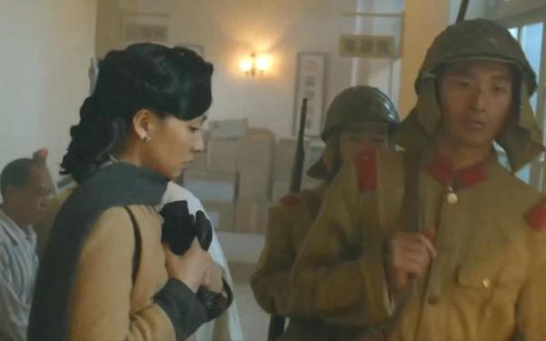 1942年，青樓女子被罵走狗，只服務日本軍官和漢奸，死後成英雄