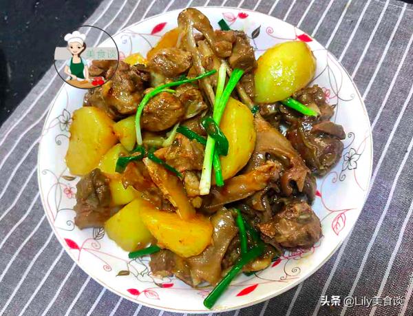 夏天多給孩子吃這肉,比吃牛羊便宜,滋補不上火,簡單一燜真香呀 夏天多給孩子吃這肉,比吃牛羊便宜,滋補不上火,簡單一燜真香呀