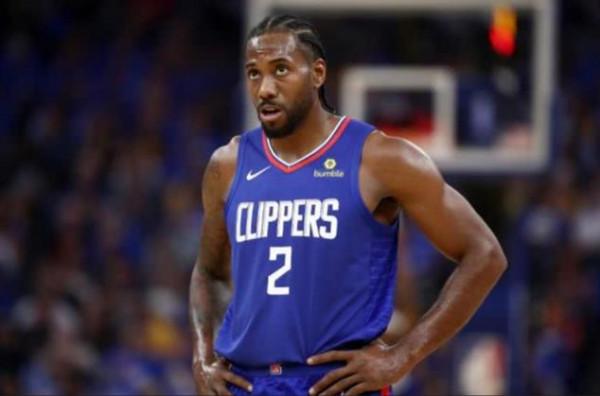 揭秘NBA球星真實的一面:倫納德獨來獨往不合群,性格堅毅有主見 揭秘NBA球星真實的一面:倫納德獨來獨往不合群,性格堅毅有主見