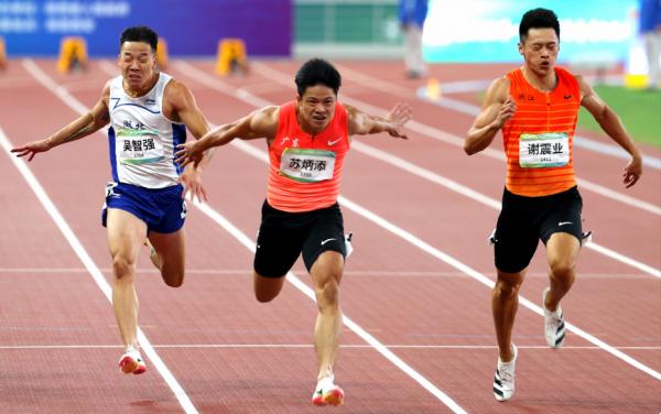 組圖丨蘇炳添強勢奪冠 第十次成績入10秒