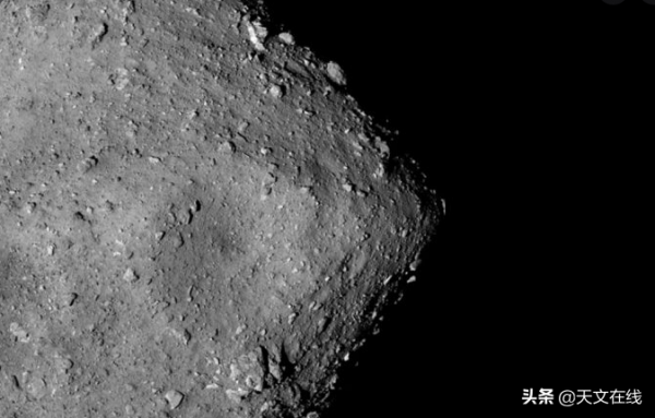 小行星“龍宮”可能接近過太陽,科學家也感到意外 小行星“龍宮”可能接近過太陽,科學家也感到意外