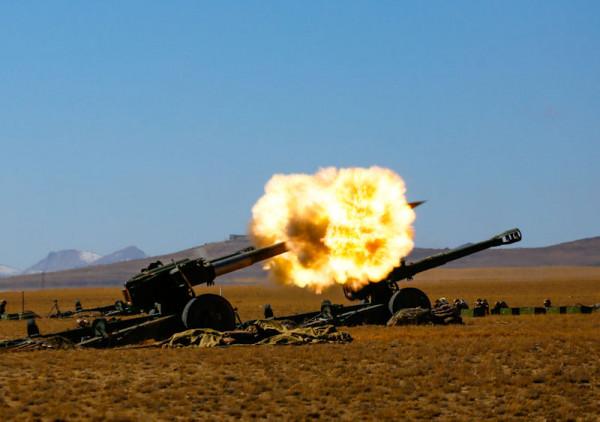 中國炮兵自行化的漏網之魚，66式加榴炮服役半世紀，接替者何在？