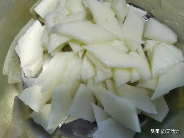 飯店的山藥炒木耳為什麼好吃，那是有講究的，簡單易學，一看就會