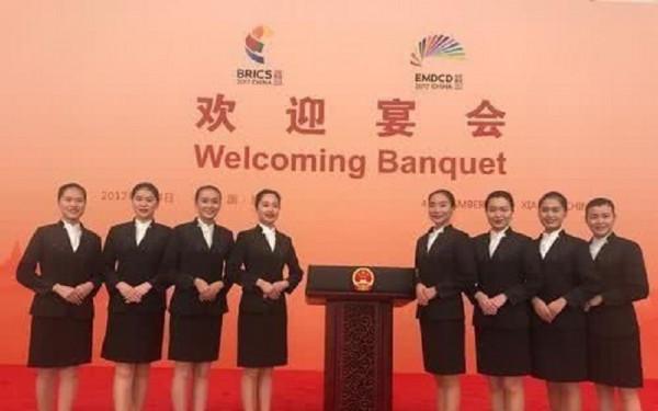 90後湖南女孩成為國宴級服務員，3次服務國宴，一般酒店請不動她